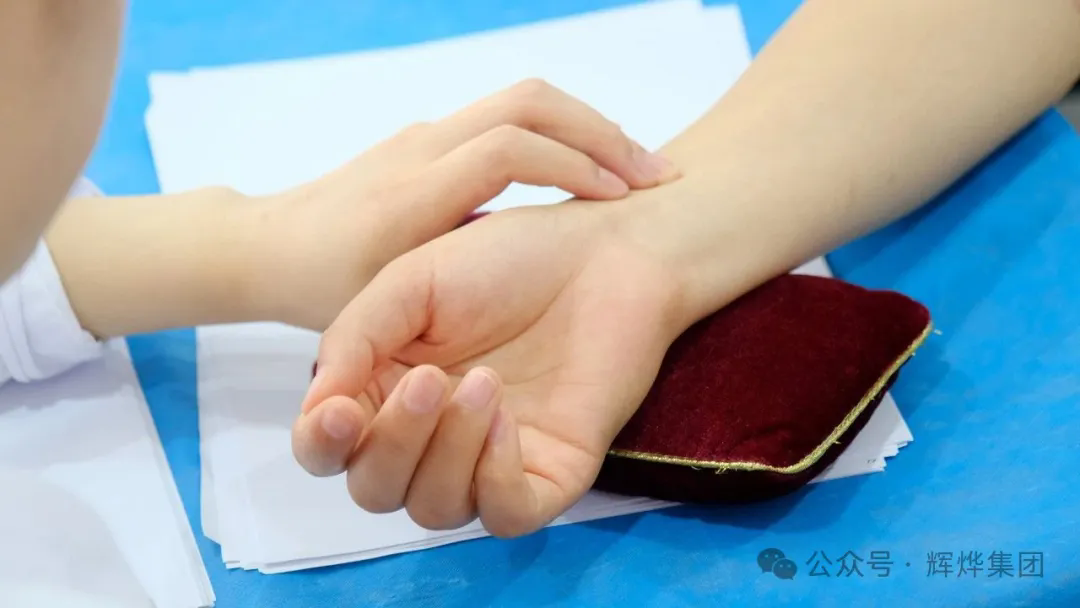 1752201904258366.png 640 (1).webp.png