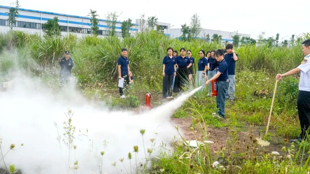 1752649099443536.png 640 (1).webp (3).png