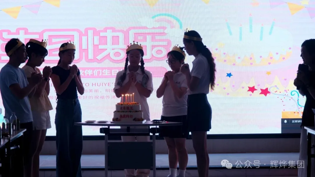 1755066663878070.png 640 (1).webp (1).png