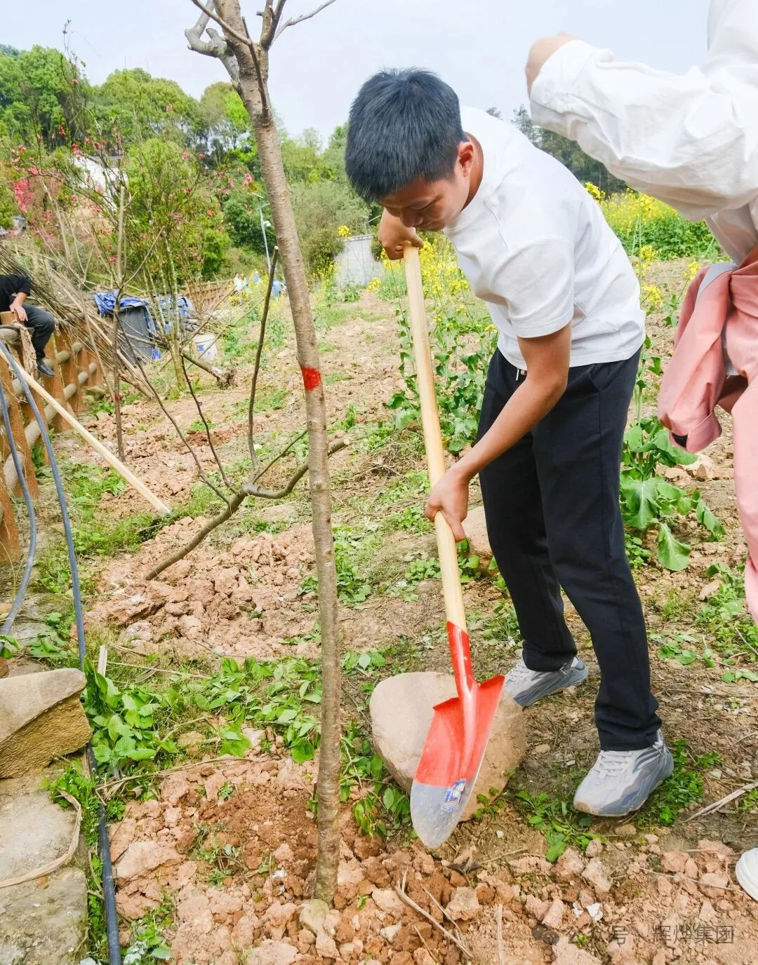 1773646370170809.png 640 (1).webp (1).png